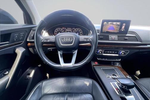 Brilliant Black 2018 Audi Q5 2.0T Tech Premium