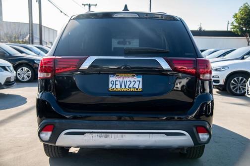 2019 Mitsubishi Outlander SE
