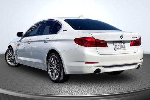 2019 BMW 530e iPerformance