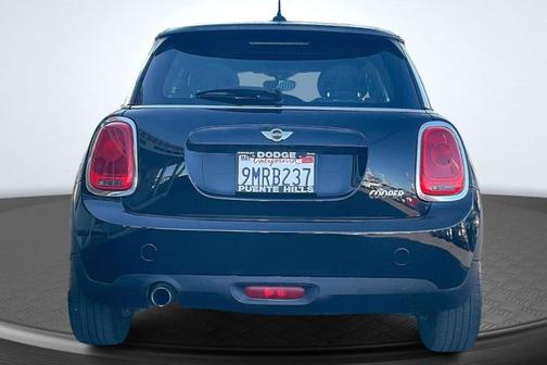 2016 MINI Hardtop Cooper