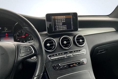 2019 Mercedes-Benz GLC 300 Base