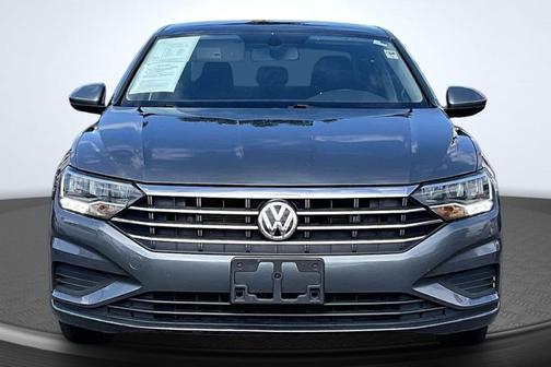Platinum Gray Metallic 2019 Volkswagen Jetta 1.4T SE