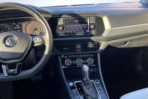 2019 Volkswagen Jetta 1.4T R-Line