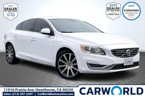 Crystal White Pearl 2017 Volvo S60 T5 Inscription Platinum