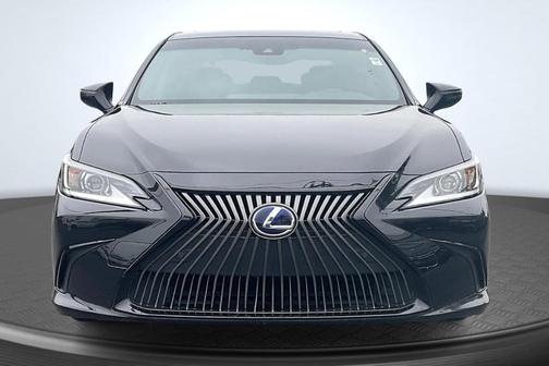2019 Lexus ES 300h
