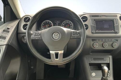 2017 Volkswagen Tiguan 2.0T Wolfsburg Edition
