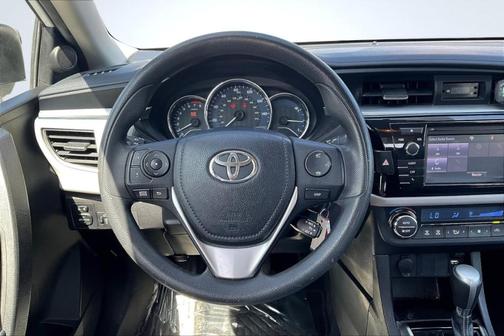 Super White 2014 Toyota Corolla L