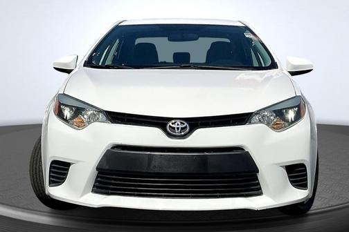 Super White 2014 Toyota Corolla L