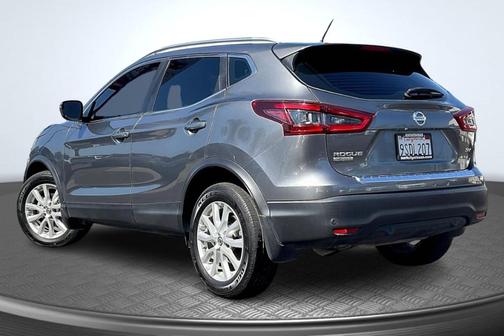 2021 Nissan Rogue Sport SV