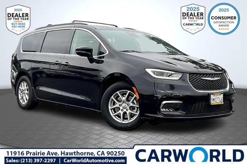2022 Chrysler Pacifica Touring-L