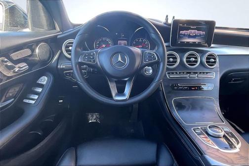 2017 Mercedes-Benz GLC 300 Base 4MATIC