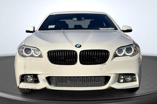 2016 BMW 528 i