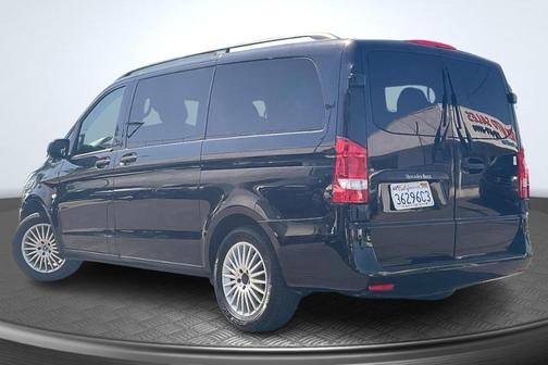 2020 Mercedes-Benz Metris Base