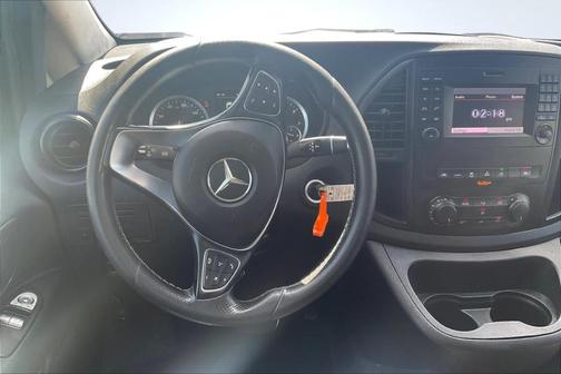 2020 Mercedes-Benz Metris Base