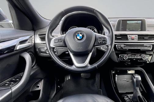 Alpine White 2018 BMW X2 sDrive28i
