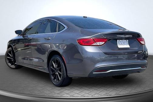 Granite Crystal Clearcoat Metallic 2016 Chrysler 200 Limited