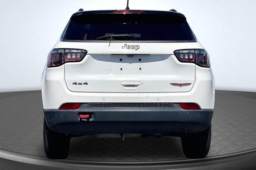 White Clearcoat 2021 Jeep Compass Trailhawk