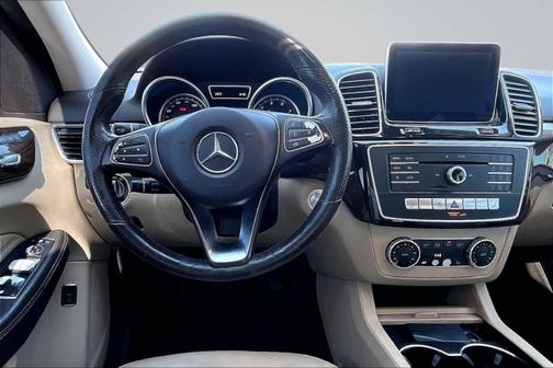 White 2016 Mercedes-Benz GLE-Class GLE 350