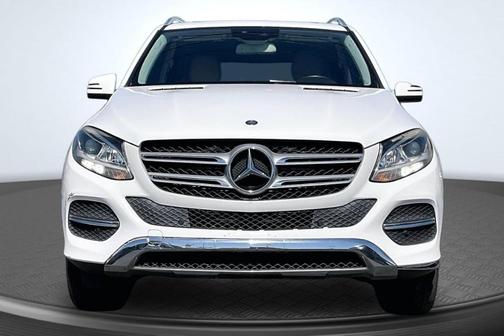 White 2016 Mercedes-Benz GLE-Class GLE 350