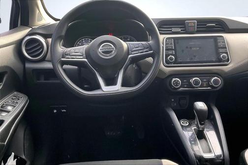 2020 Nissan Versa 1.6 SV