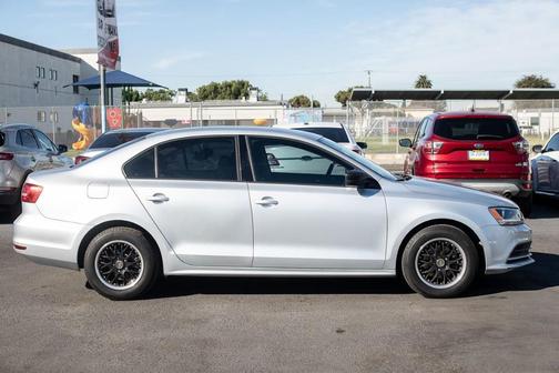2015 Volkswagen Jetta 2.0L S
