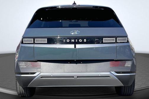 2023 Hyundai IONIQ 5 SE