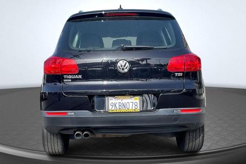 2017 Volkswagen Tiguan Limited 2.0T