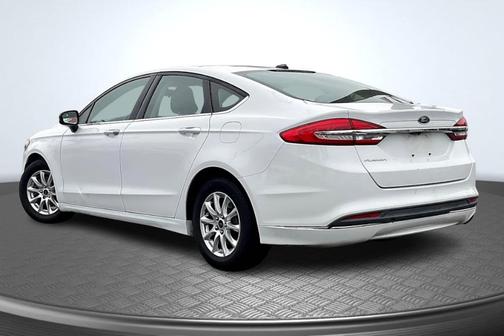 2017 Ford Fusion S