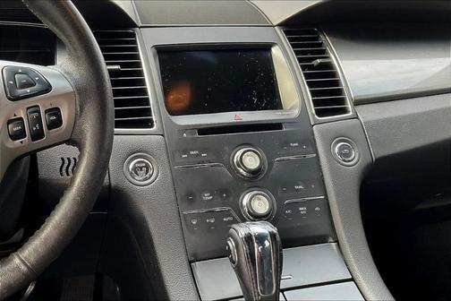 2017 Ford Taurus SEL