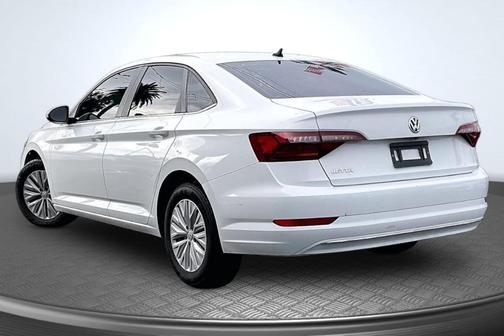 Pure White 2019 Volkswagen Jetta 1.4T S