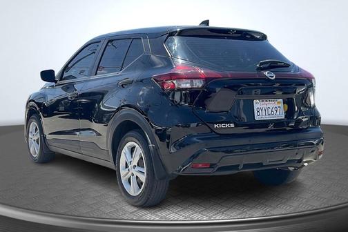 2021 Nissan Kicks S