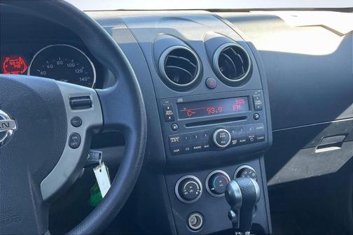 2009 Nissan Rogue S