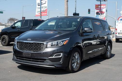 2020 Kia Sedona LX