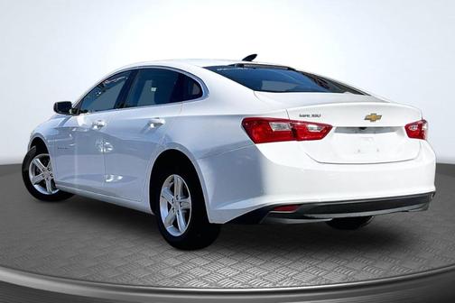 Summit White 2023 Chevrolet Malibu 1LS