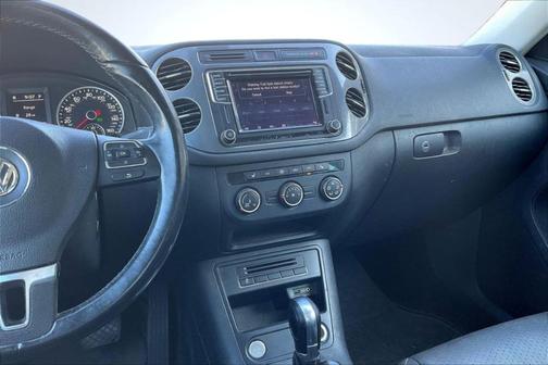 2016 Volkswagen Tiguan SE