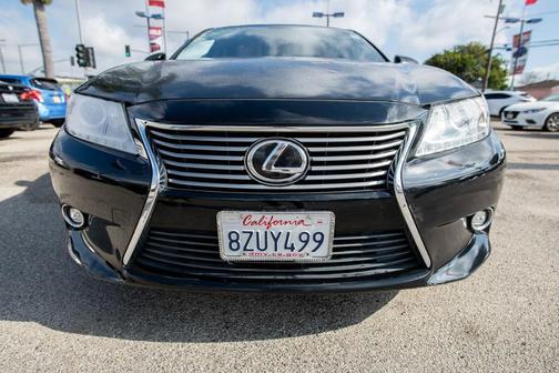 2015 Lexus ES 350 Crafted Line