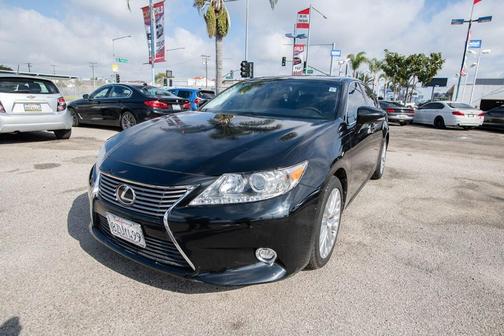 2015 Lexus ES 350 Crafted Line