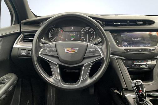2021 Cadillac XT5 Luxury