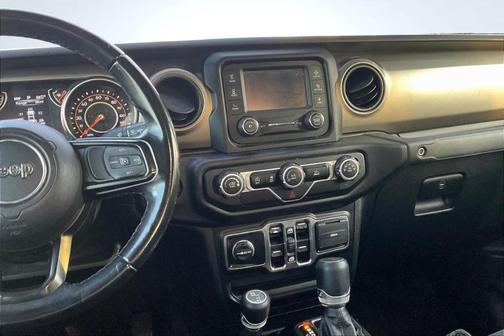 2020 Jeep Gladiator Sport