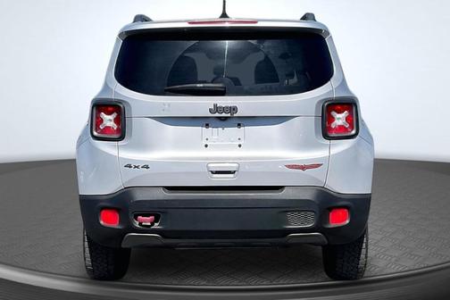 2018 Jeep Renegade Trailhawk