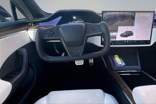 2022 Tesla Model S Base