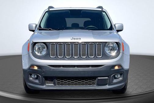 Glacier Metallic 2015 Jeep Renegade Latitude