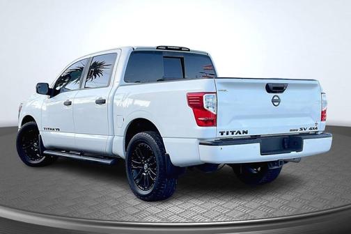 2018 Nissan Titan SV