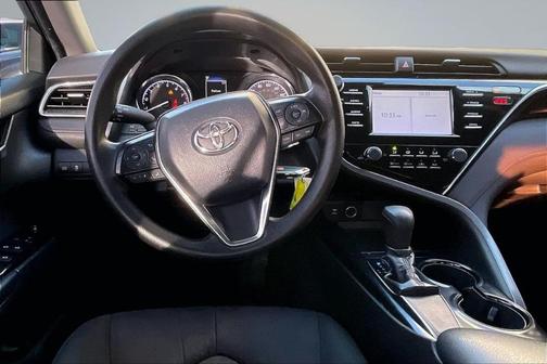 Super White 2018 Toyota Camry LE