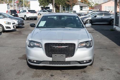 2022 Chrysler 300 S