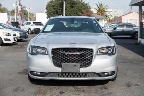 2022 Chrysler 300 S