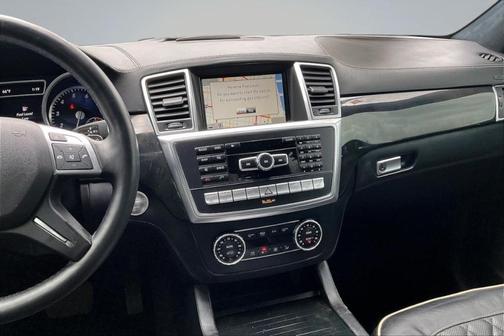 2014 Mercedes-Benz GL-Class GL 550 4MATIC