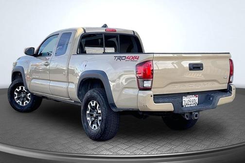 2018 Toyota Tacoma SR5