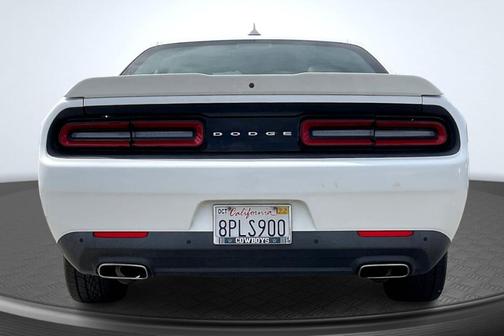 2015 Dodge Challenger SXT Plus