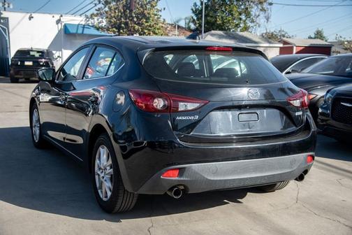2016 Mazda Mazda3 i Touring